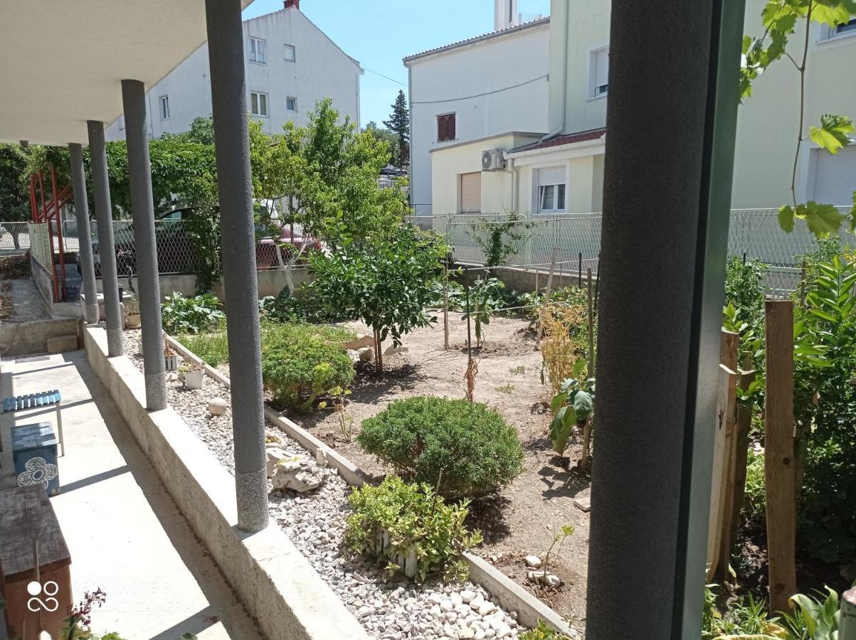 Simb Apartment Split Exterior photo